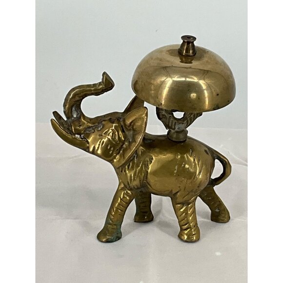 Vintage Brass‎ Elephant Bell Figurine With Patina Hotel Bell Reception Good Luck - Picture 2 of 9